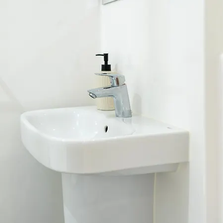 Stylish & Spacious - Prime Briggate Location -walk Everywhere Appartamento
