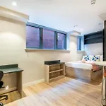 Stylish & Spacious - Prime Briggate Location -walk Everywhere *