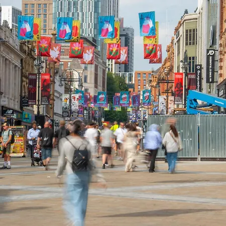 Stylish & Spacious - Prime Briggate Location -walk Everywhere Apartamento *