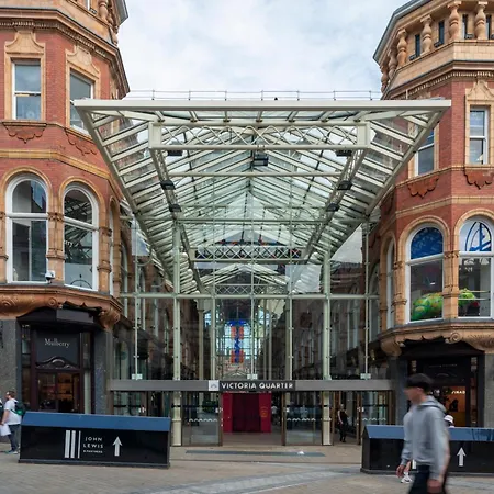 Stylish & Spacious - Prime Briggate Location -walk Everywhere Apartmán