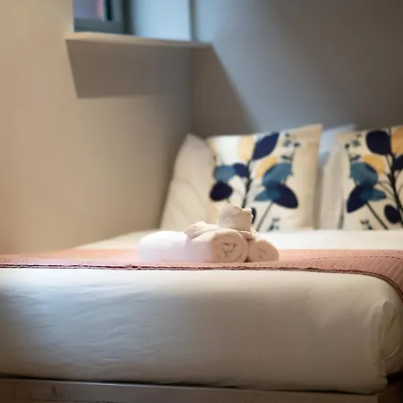 Stylish & Spacious - Prime Briggate Location -walk Everywhere
