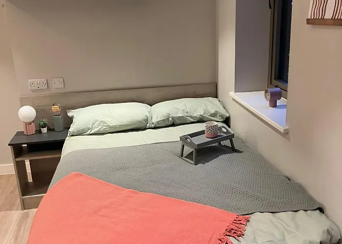 Stylish & Spacious - Prime Briggate Location -walk Everywhere *